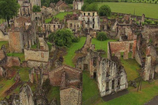 Le Pick Up 403 Vintage Hotel Oradour-sur-Glane Bagian luar foto